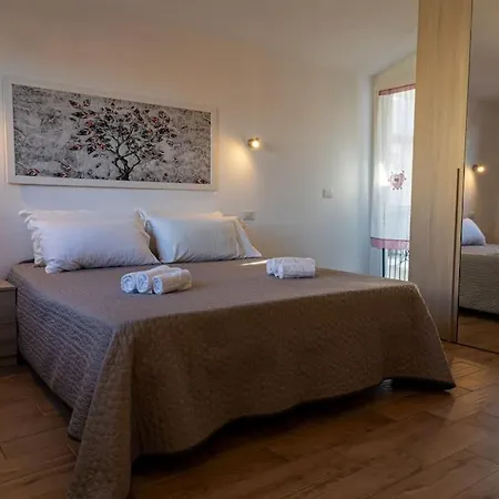 Elegante Rifugio Con 1 Da Letto 4 Adulti Wi-fi Netflix * Olbia